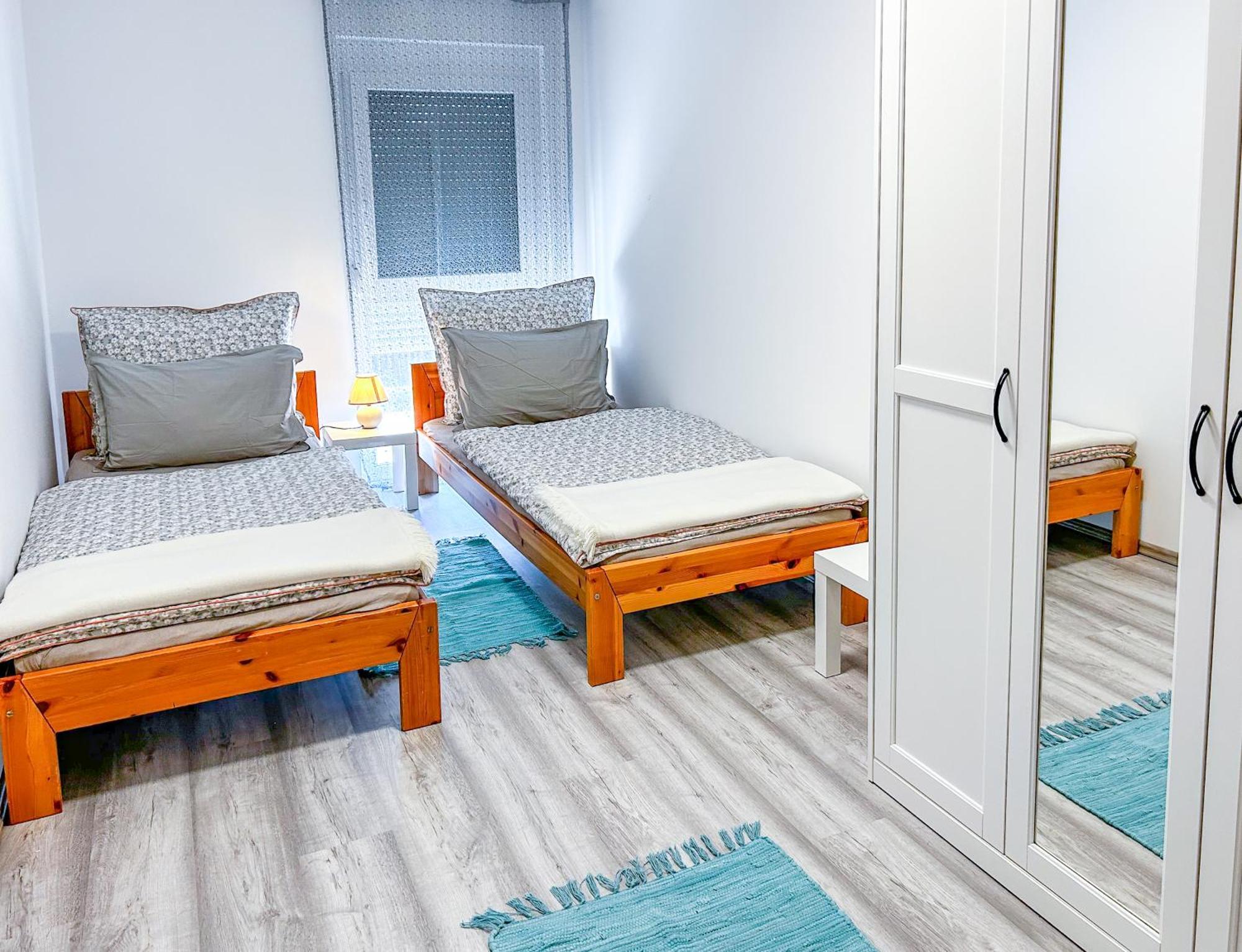 Komfort Home Bursport Bt. Haz Балатонфеньвеш Экстерьер фото